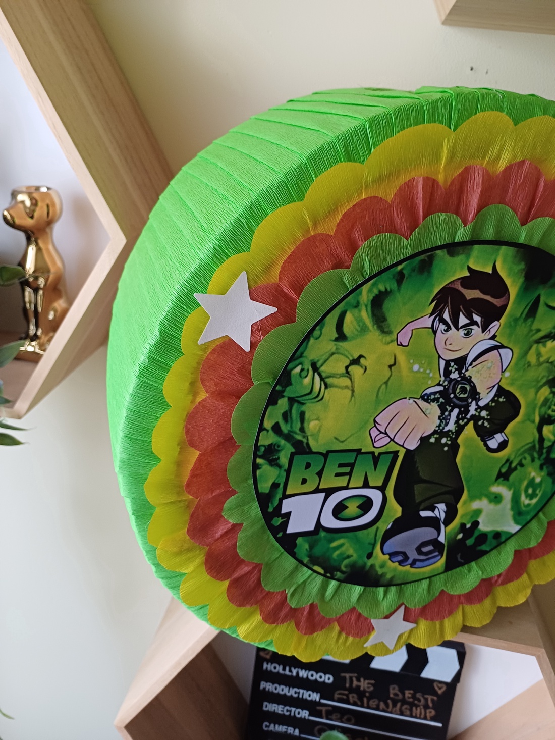 Piñata pinata piniata Ben 10 - jucării și echipamente pentru copii - jocuri de rol - Artynos.ro