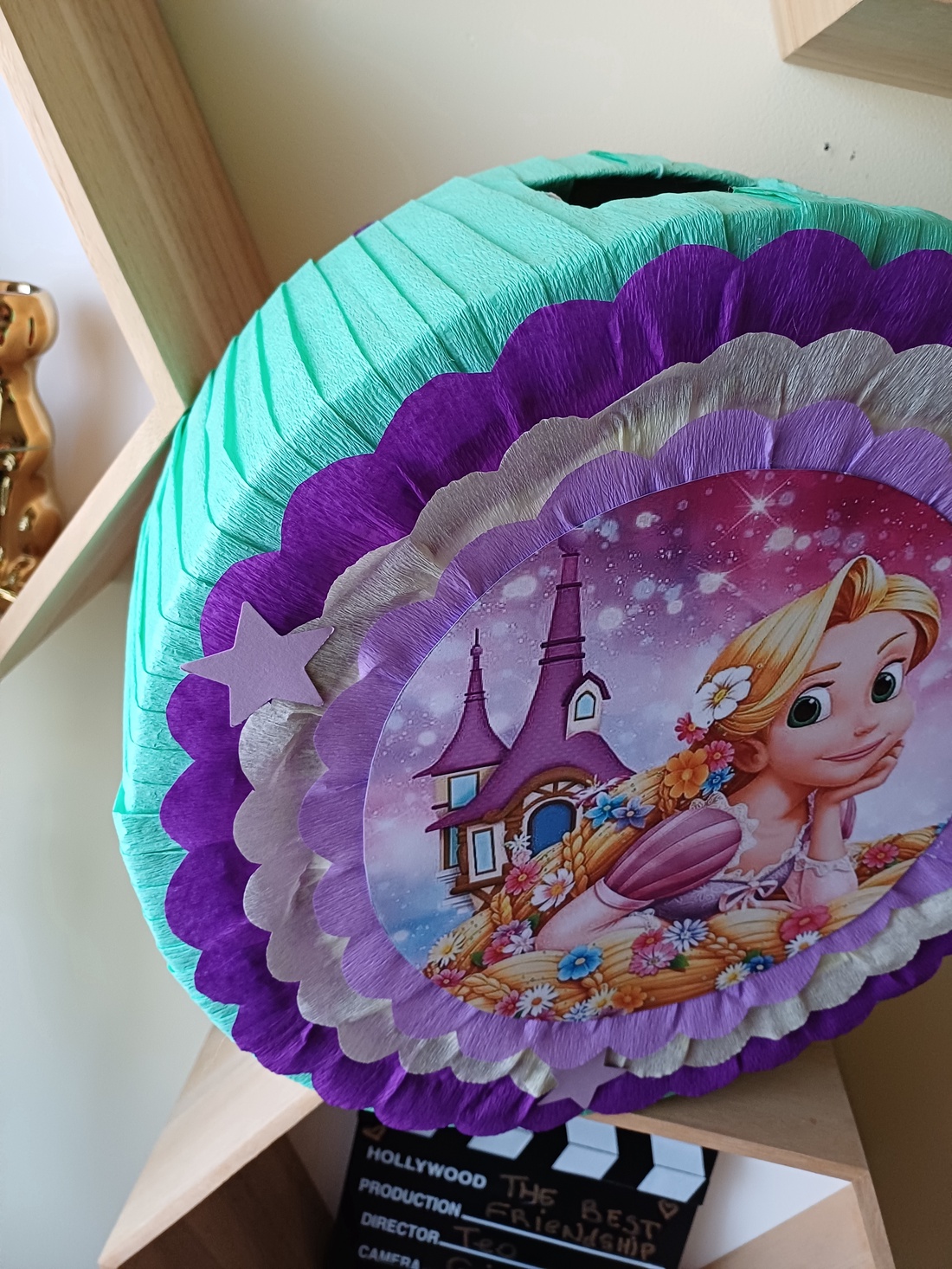 Piñata pinata piniata Rapunzel - jucării și echipamente pentru copii - jocuri de mișcare - Artynos.ro Piñata pinata piniata Rapunzel - jucării și echipamente pentru copii - jocuri de mișcare - Artynos.ro