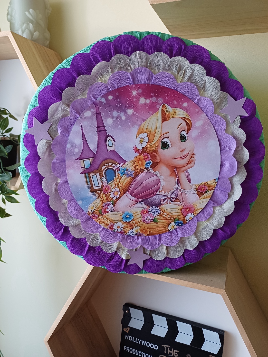 Piñata pinata piniata Rapunzel - jucării și echipamente pentru copii - jocuri de mișcare - Artynos.ro Piñata pinata piniata Rapunzel - jucării și echipamente pentru copii - jocuri de mișcare - Artynos.ro