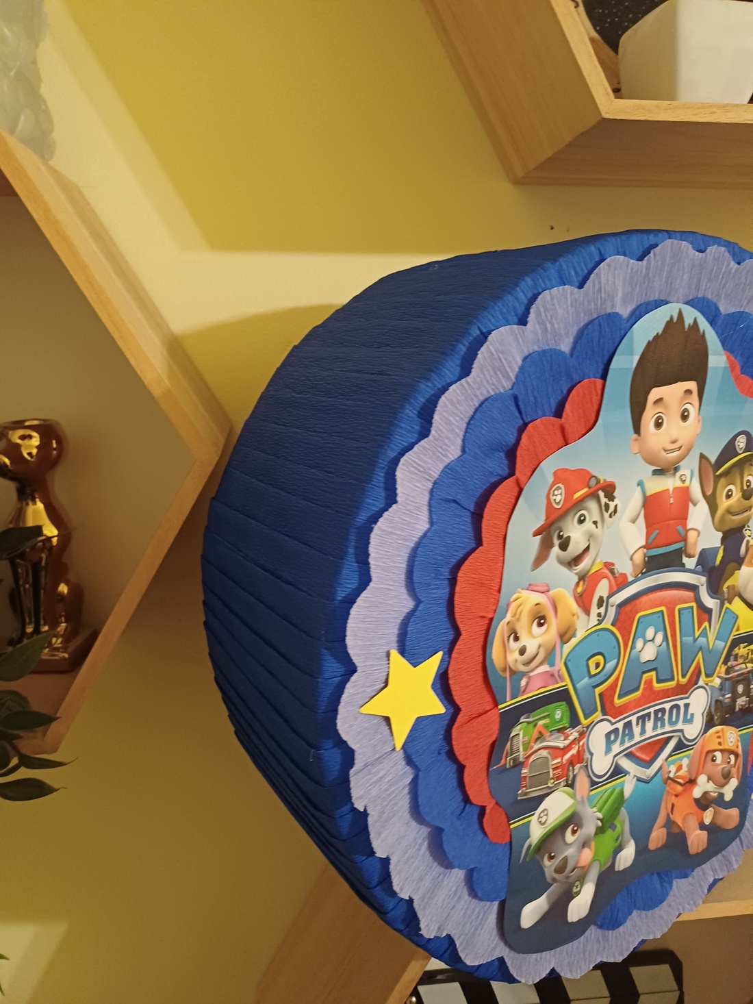 Piñata pinata piniata Paw Patrol Patrula Cațelușilor - jucării și echipamente pentru copii - jocuri de rol - Artynos.ro Piñata pinata piniata Paw Patrol Patrula Cațelușilor - jucării și echipamente pentru copii - jocuri de rol - Artynos.ro