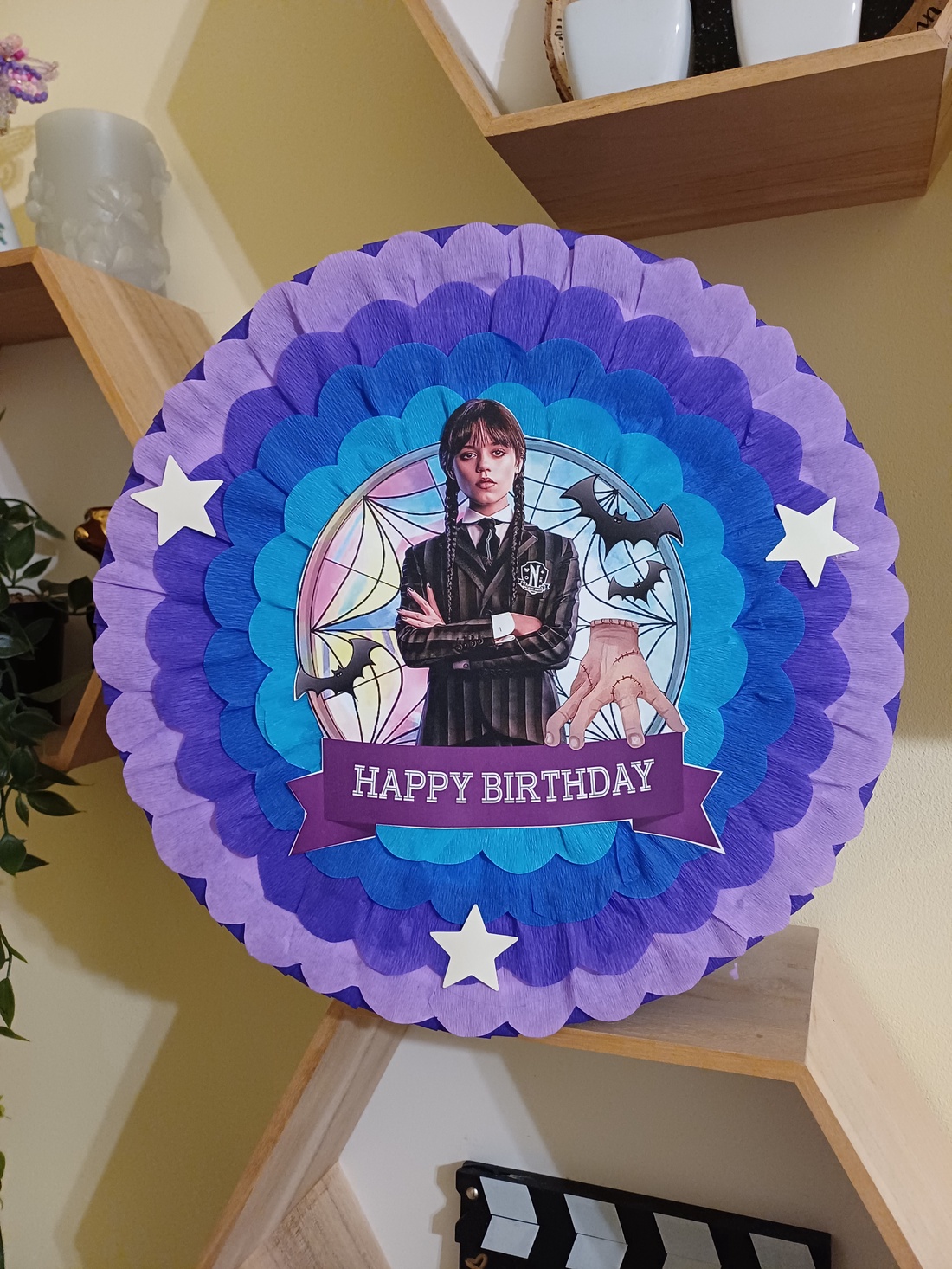 Piñata pinata piniata Wednesday  - jucării și echipamente pentru copii - jocuri de rol - Artynos.ro