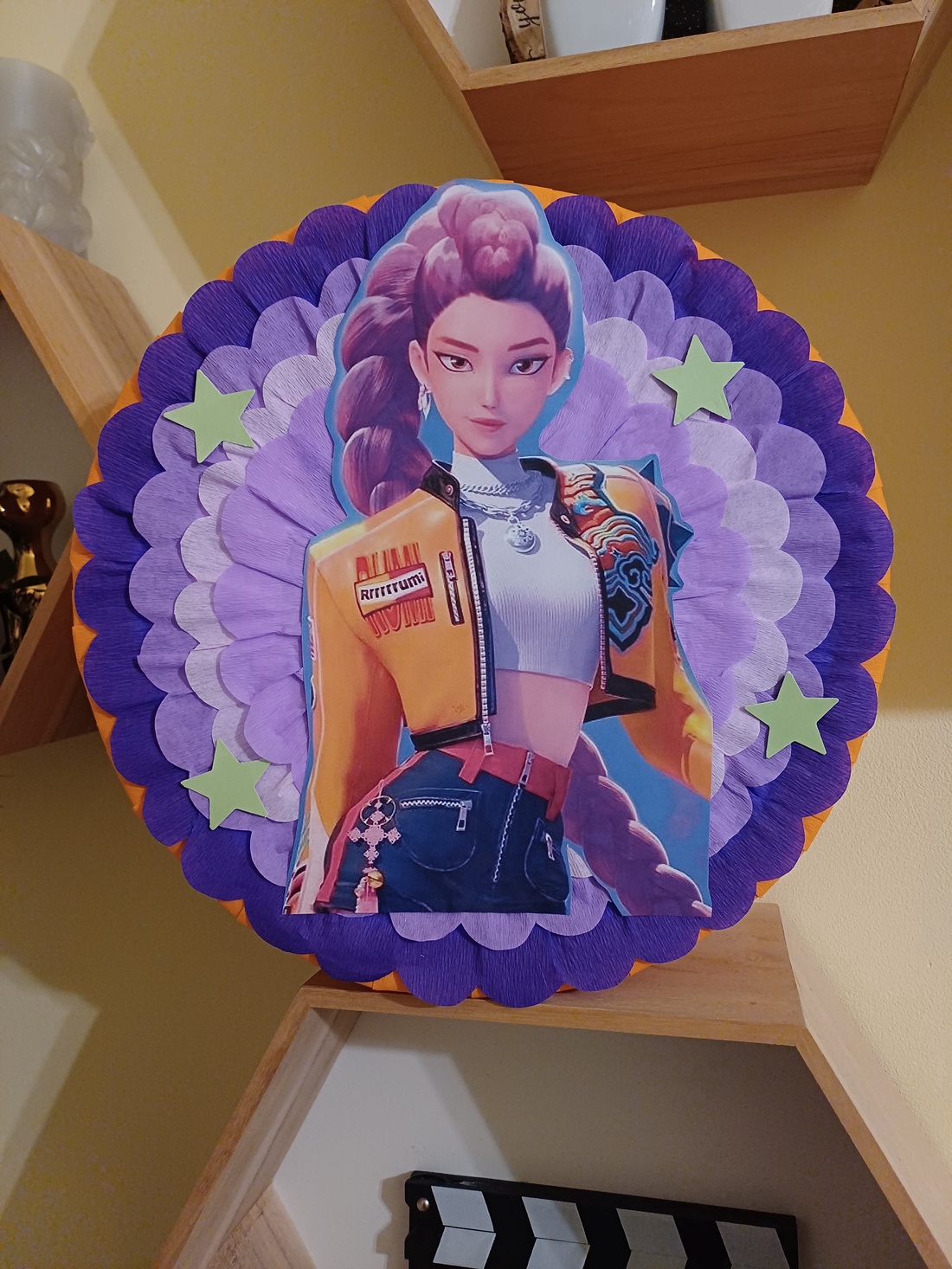 Piñata pinata Rumi K-Pop - jucării și echipamente pentru copii - jocuri de mișcare - Artynos.ro