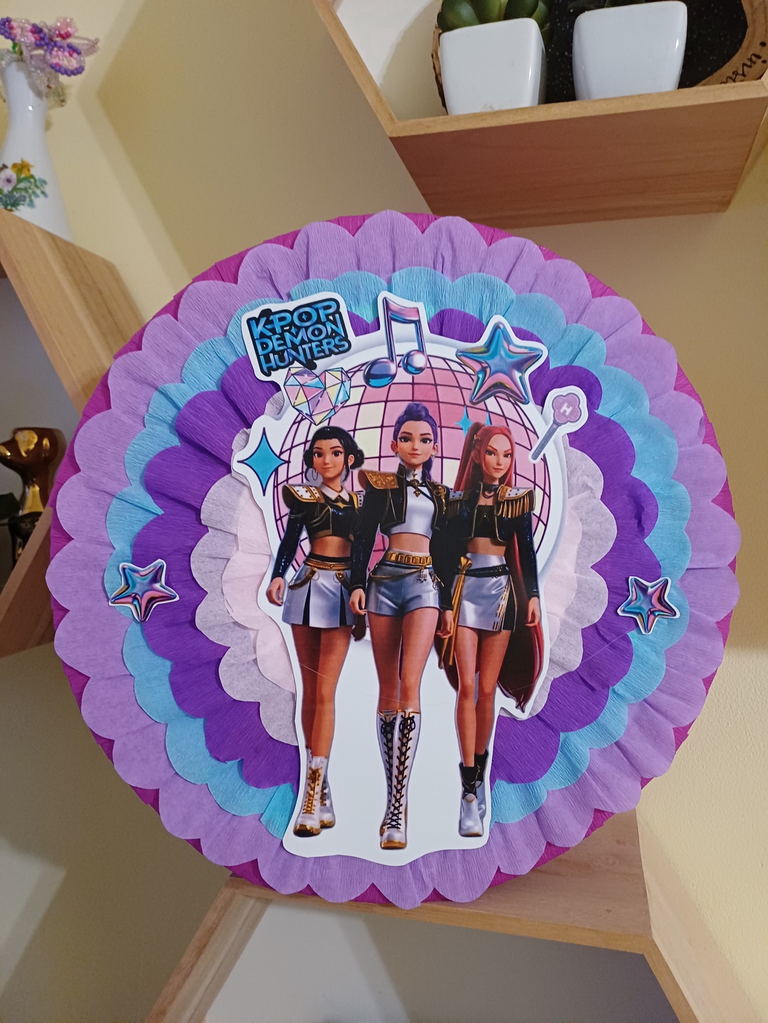 Pinata piniata K-Pop  - jucării și echipamente pentru copii - jocuri de mișcare - Artynos.ro