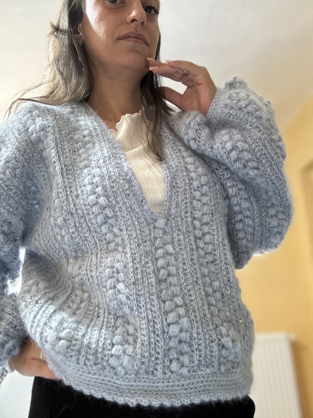 Pulover handmade �Soft Winter - îmbrăcăminte și modă - haine damă - bluze damă - Artynos.ro