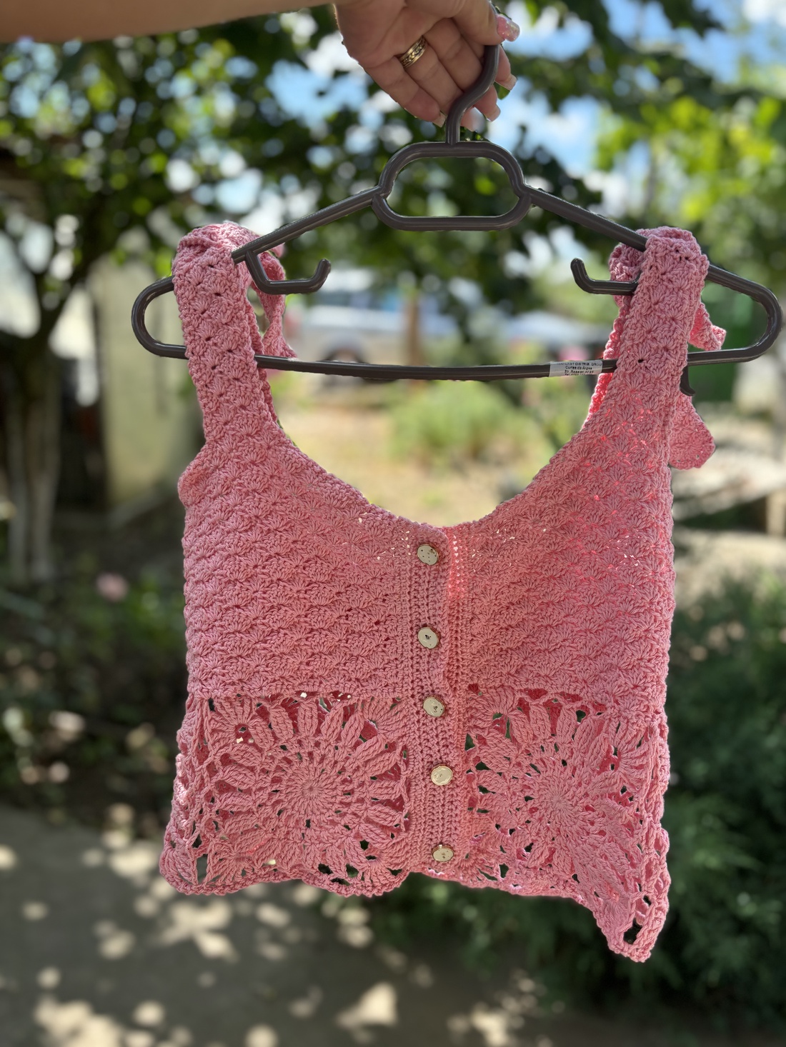 Top handmade �Blush Bloom - îmbrăcăminte și modă - haine damă - top de damă, bralette - Artynos.ro