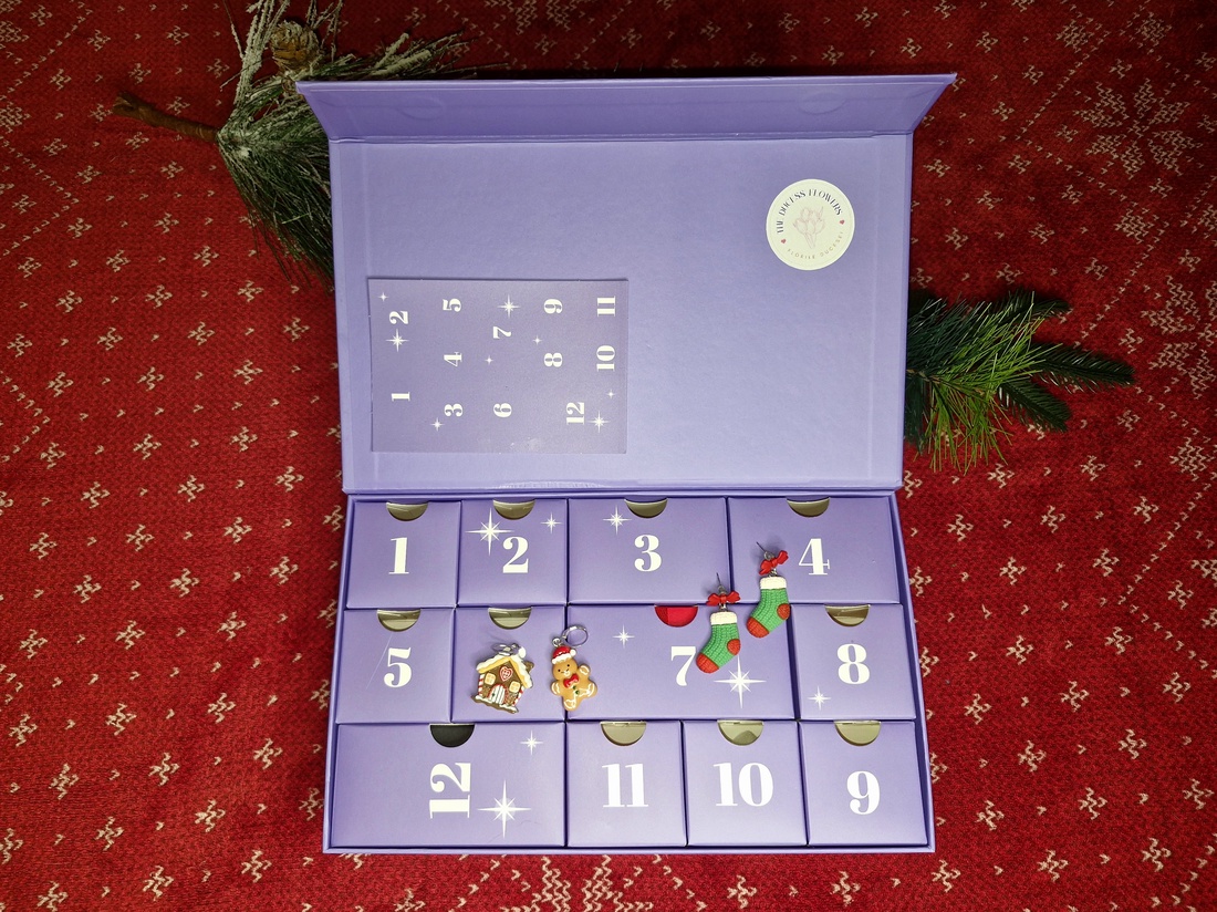 Advent calendar mov cu bijuterii  - crăciun - decorațiuni de advent - calendar de advent - Artynos.ro