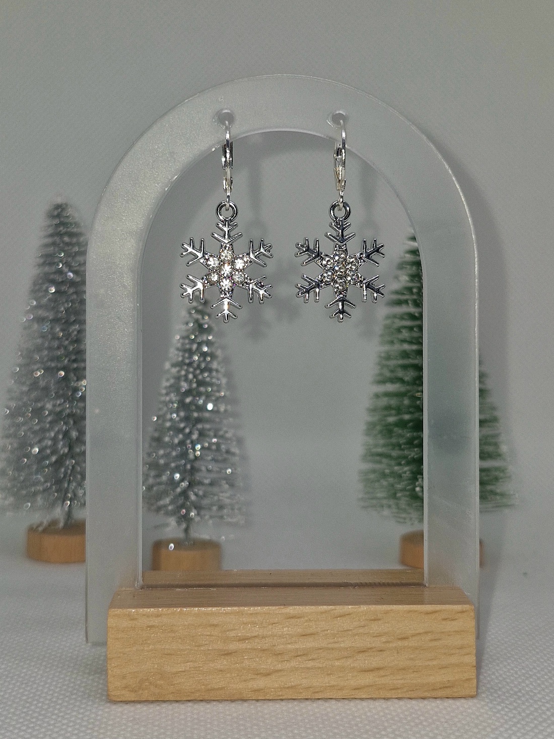 Cercei argint 925 cu fulgi argintii mici - crăciun - cadouri de moș crăciun - cadouri de moș crăciun - Artynos.ro