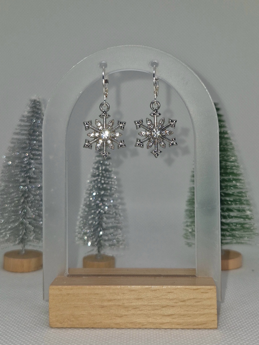 Cercei argint 925 cu fulgi argintii mari - crăciun - cadouri de moș crăciun - cadouri de moș crăciun - Artynos.ro