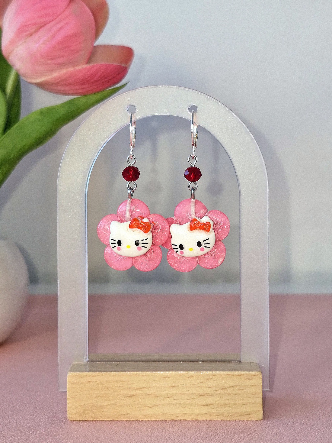 Cercei argint 925 cu Hello Kitty - bijuterii - cercei - cercei din argint - Artynos.ro