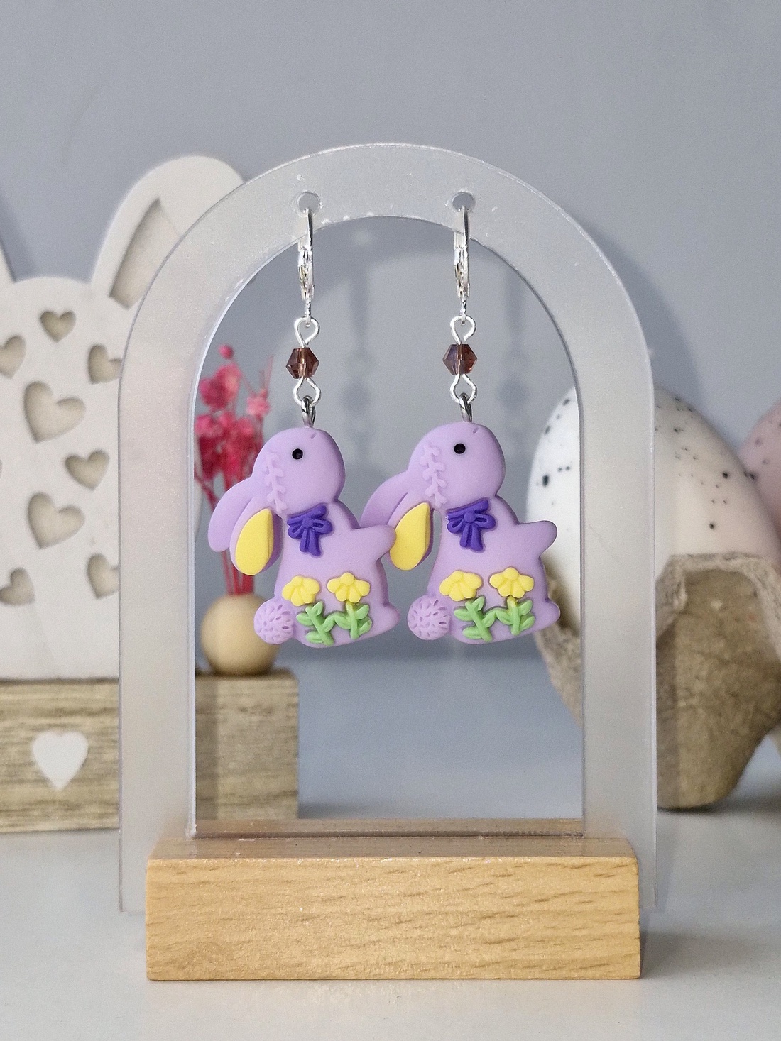 Cercei de Paște cu iepurași mov - decor de sărbători - decorațiuni de paște - iepuraș de paște - Artynos.ro