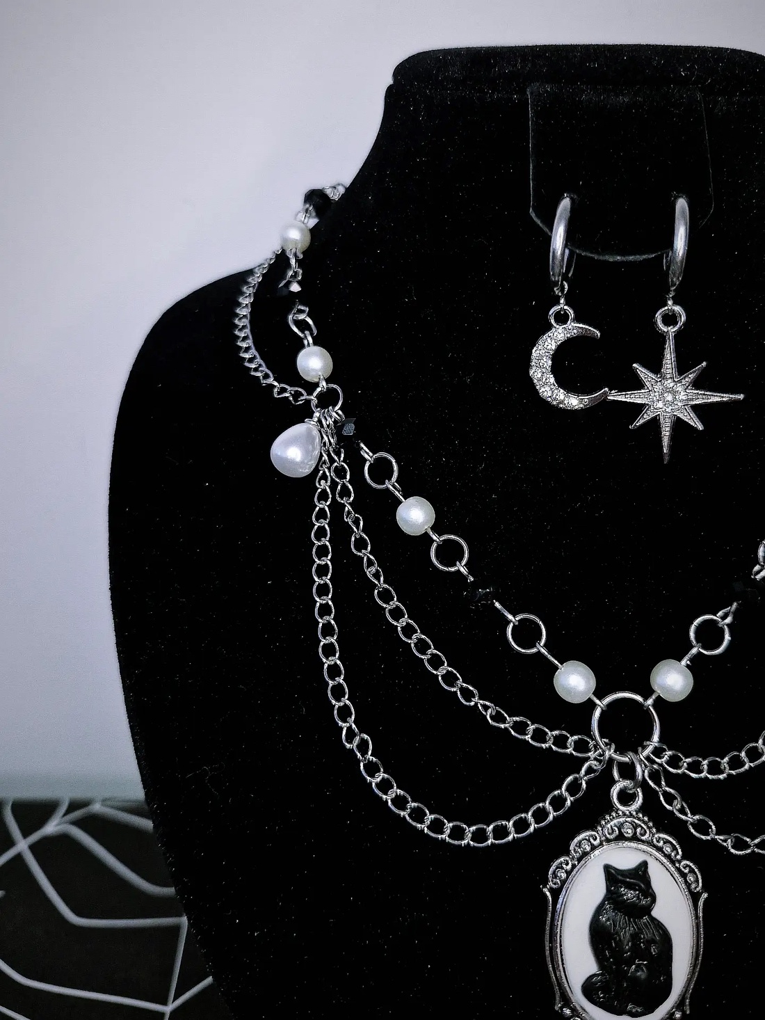 Colier Velvet Darkness � - casă & stil de viață - decorațiuni de casă - halloween - tot ce ai nevoie de o petrecere! - bijuterii de halloween - Artynos.ro