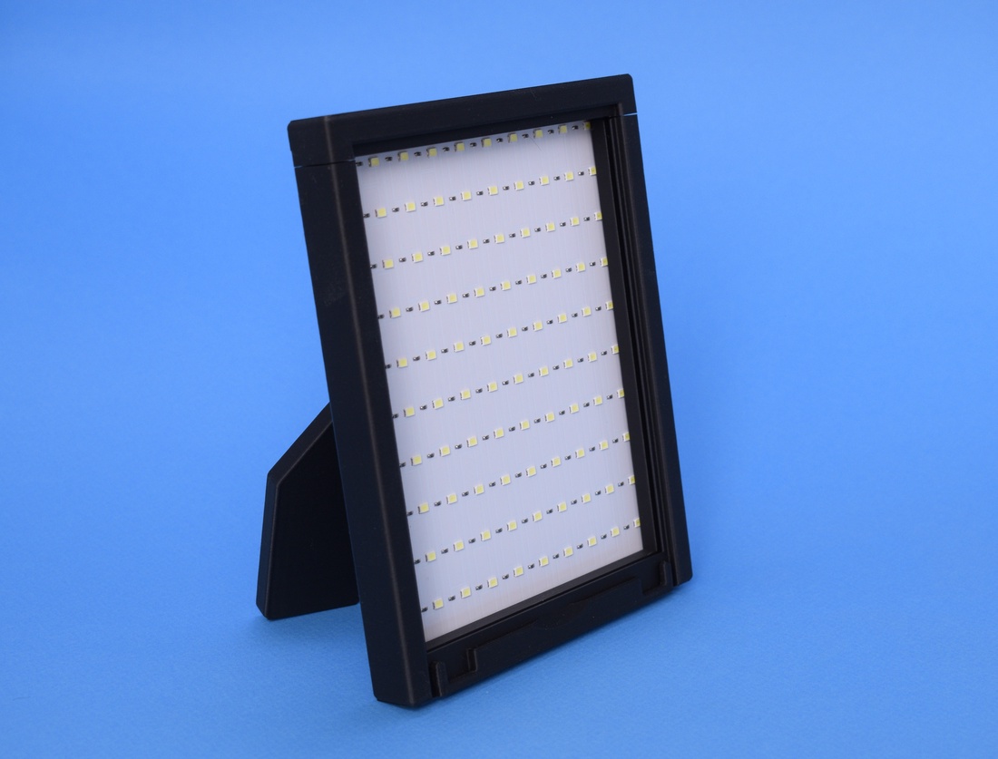 Rama foto personalizata cu lumina LED - arte vizuale și accesorii - fotografie - altă fotografie - Artynos.ro Rama foto personalizata cu lumina LED - arte vizuale și accesorii - fotografie - altă fotografie - Artynos.ro