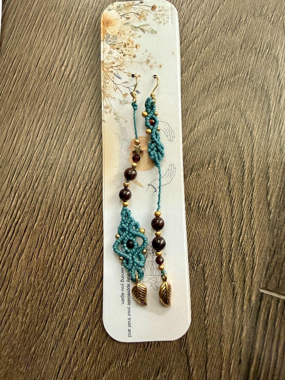 Cercei asimetrici Granat - bijuterii - cercei - cercei din pietre semiprețioase - Artynos.ro