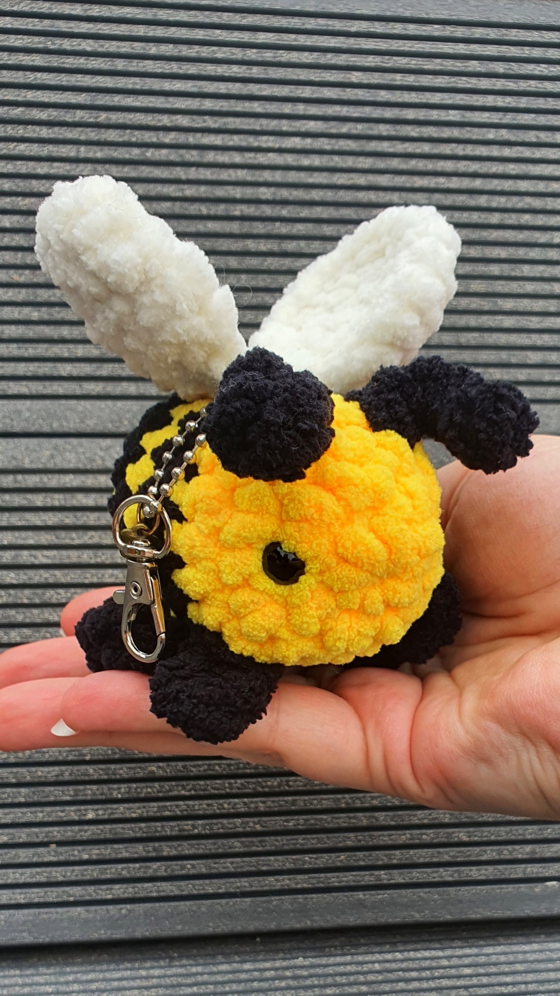 Albinuta de buzunar Breloc Crosetat - genți și portofele - accesorii genți - breloc - Artynos.ro