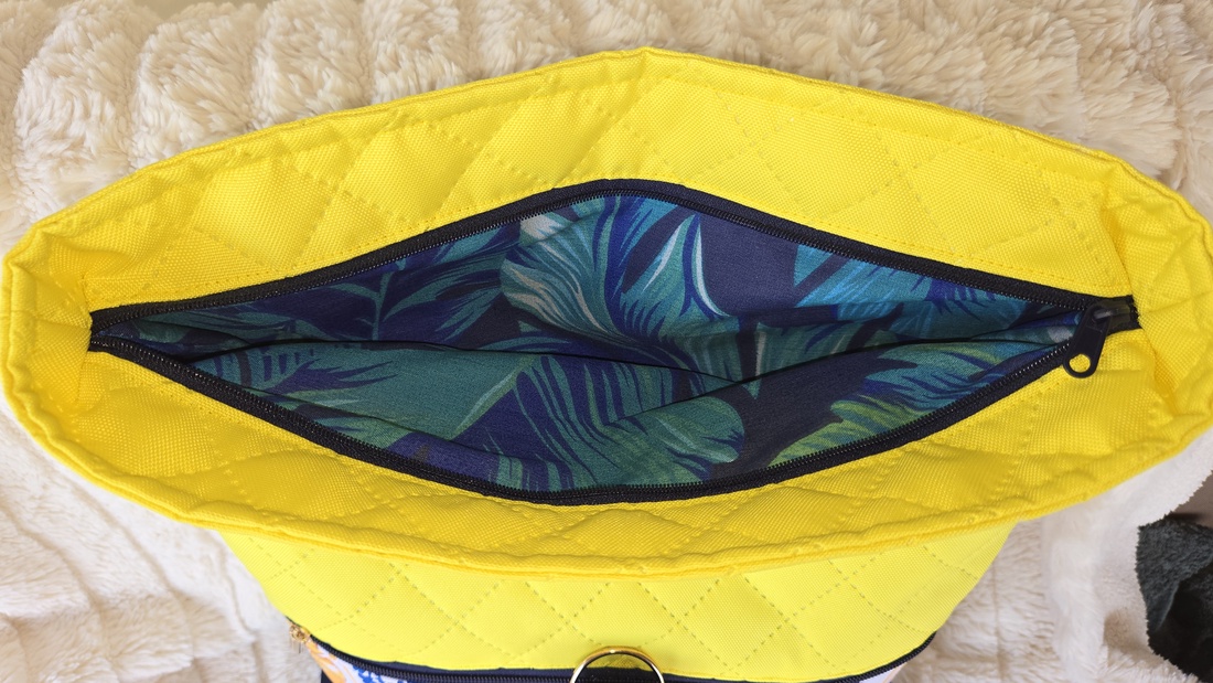 Roll Up hátizsák - geantă și husă - rucsacuri - rucsac rolltop - Artynos.ro Roll Up hátizsák - geantă și husă - rucsacuri - rucsac rolltop - Artynos.ro