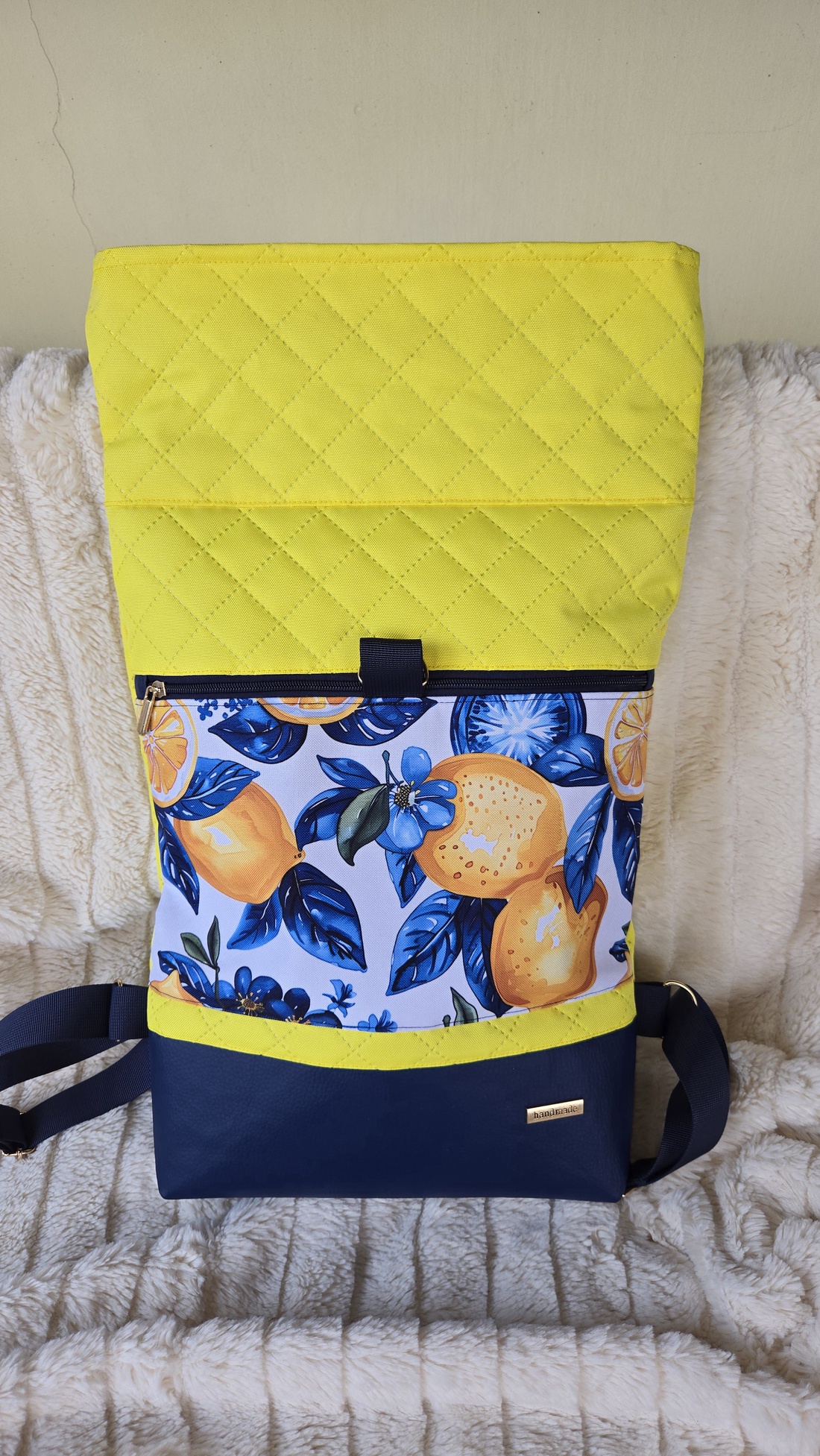 Roll Up hátizsák - geantă și husă - rucsacuri - rucsac rolltop - Artynos.ro Roll Up hátizsák - geantă și husă - rucsacuri - rucsac rolltop - Artynos.ro
