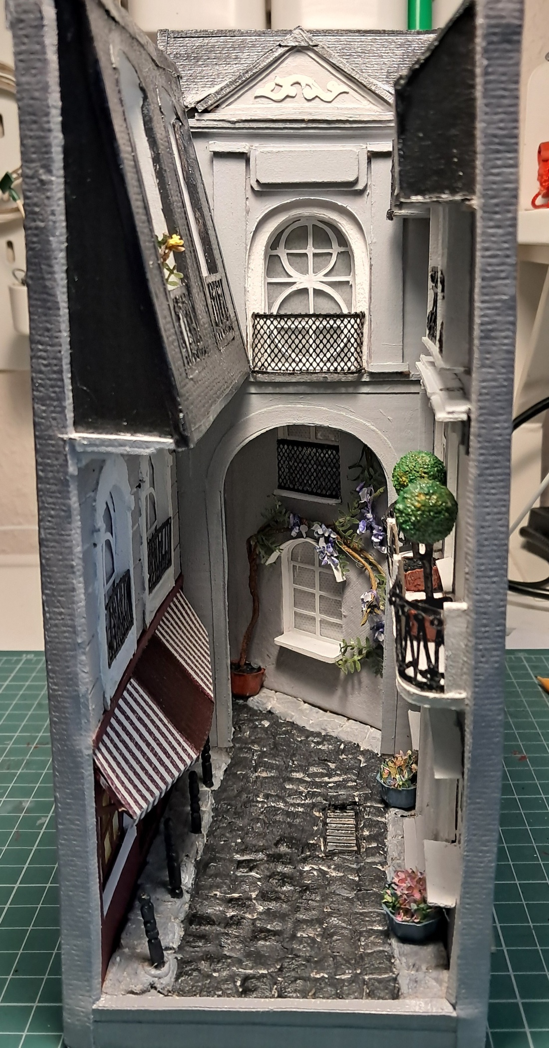 Könyvtámasz világítással - casă & stil de viață - decorațiuni de casă - decorațiuni de masă și rafturi - suport de carte - Artynos.ro