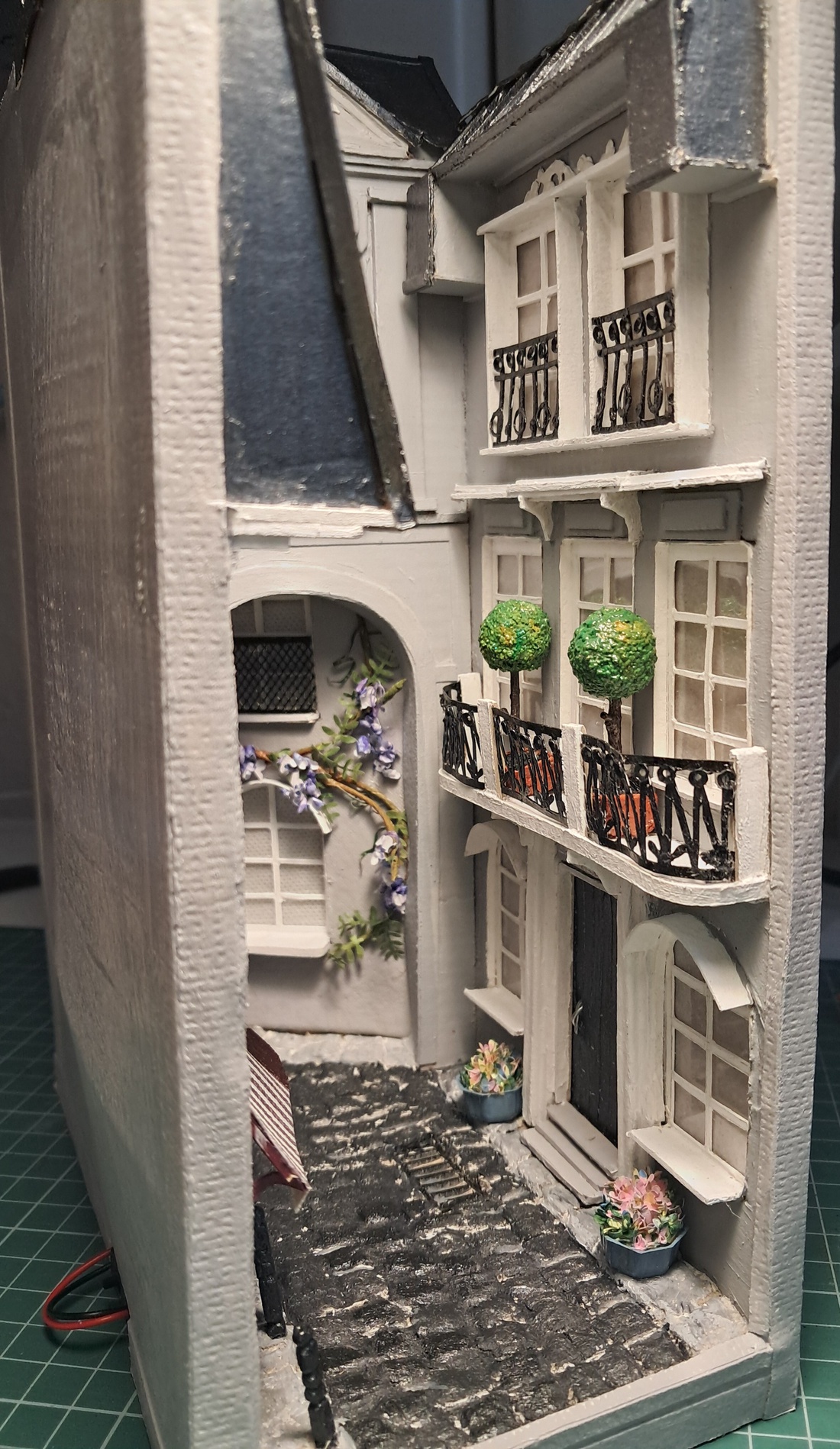 Könyvtámasz világítással - casă & stil de viață - decorațiuni de casă - decorațiuni de masă și rafturi - suport de carte - Artynos.ro