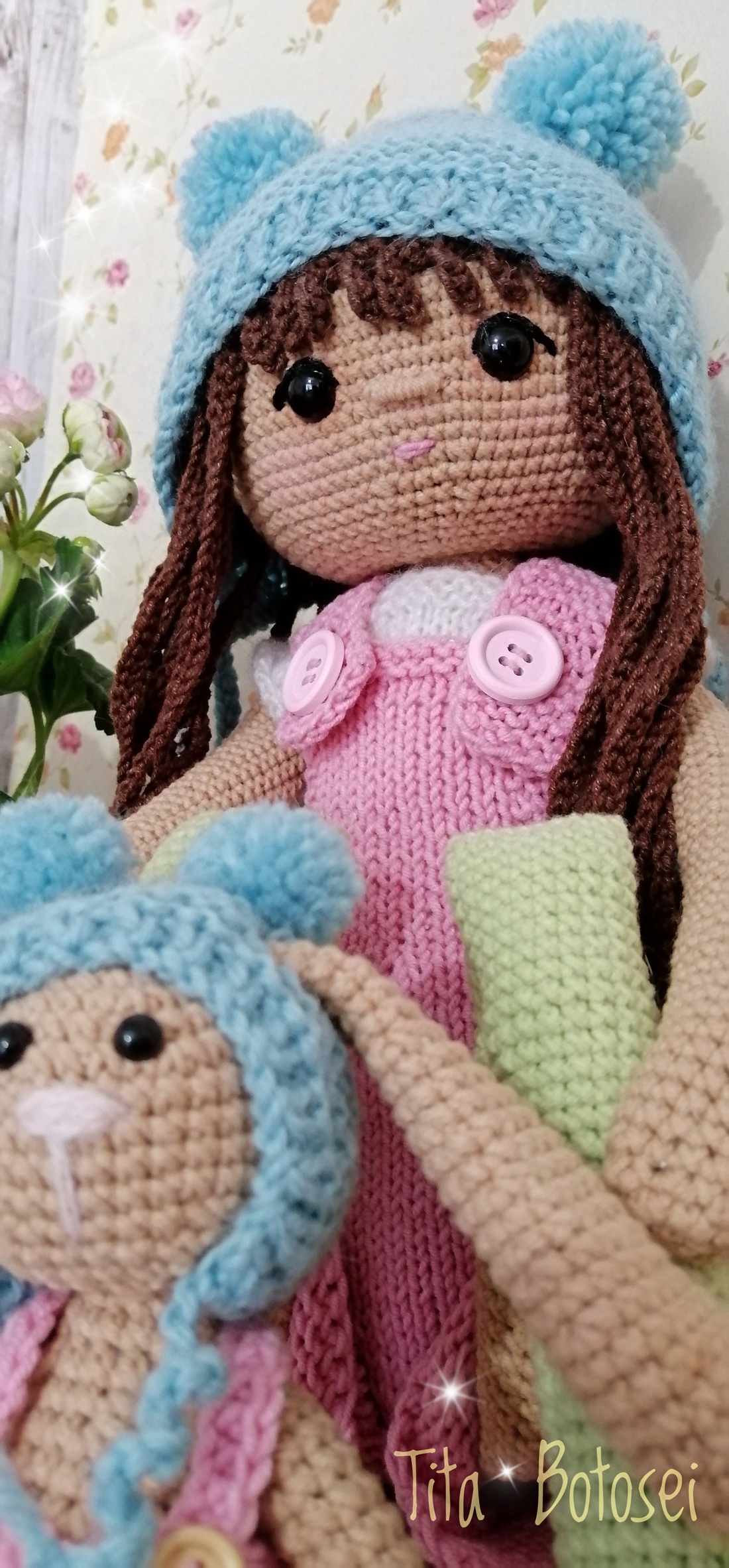 Papusa crosetata, jucărie crosetata, handmade, Cadou Craciun, cadou Paște, cadou fetite, cadou zi nastere - jucării și echipamente pentru copii - plușuri - păpușă croșetată, păpușă de pluș - Artynos.ro