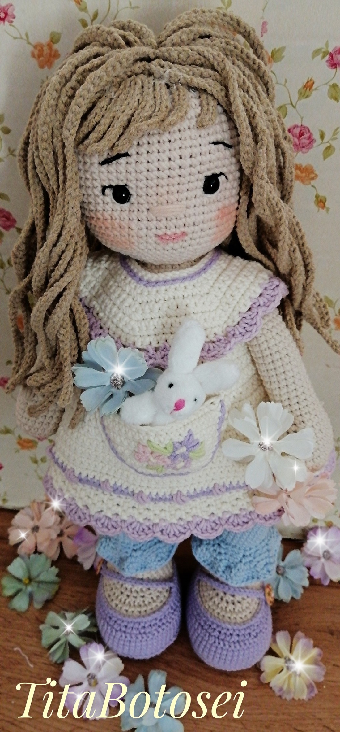 Papusa crosetata, jucărie crosetata, handmade, Cadou Craciun, cadou fetite, cadou zi nastere - jucării și echipamente pentru copii - plușuri - păpușă croșetată, păpușă de pluș - Artynos.ro Papusa crosetata, jucărie crosetata, handmade, Cadou Craciun, cadou fetite, cadou zi nastere - jucării și echipamente pentru copii - plușuri - păpușă croșetată, păpușă de pluș - Artynos.ro