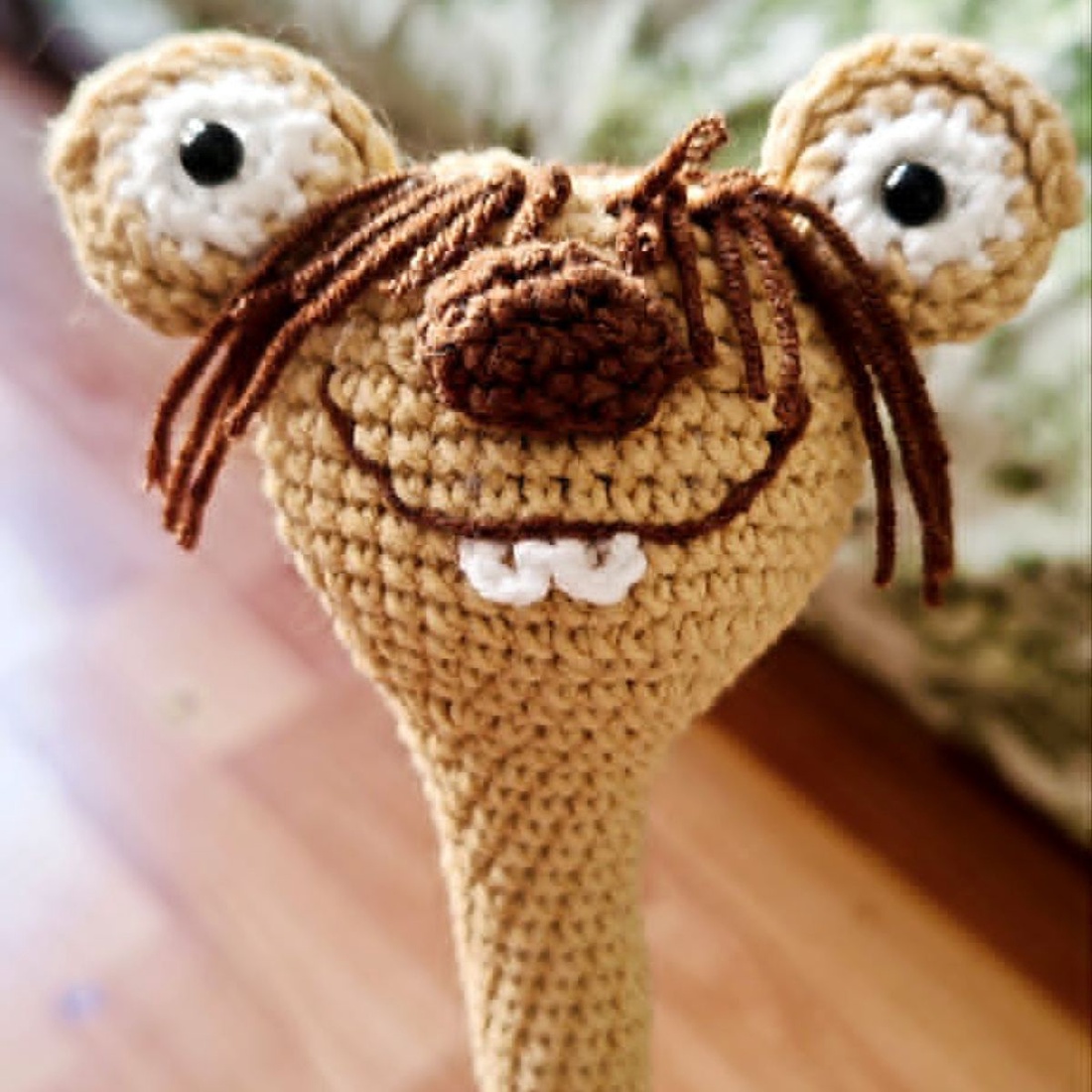 Funny Sidy Crochet Critter  Model de croșetat PDF în limba engleză si germana.  ESTE UN MODEL DIGITAL NU UN PRODUS FIZIC - diy - pregătește-ți singur - modele croitorie, ghidaje, modele punct în cruce - Artynos.ro