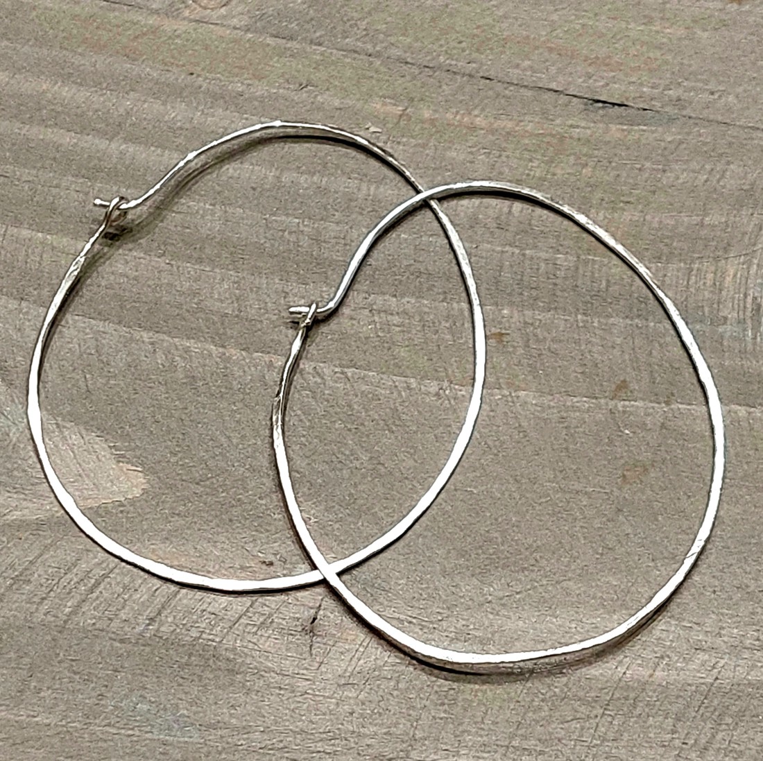 Cercei cu design oval din argint - bijuterii - cercei - cercei din argint - Artynos.ro