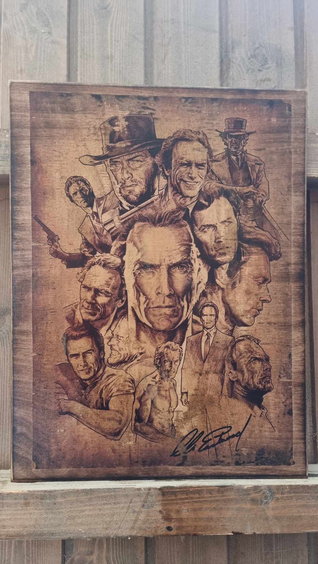 Clint Eastwood poza din lemn - casă & stil de viață - accesorii pentru decorat casa - picturi murale - artă de perete din lemn - Artynos.ro