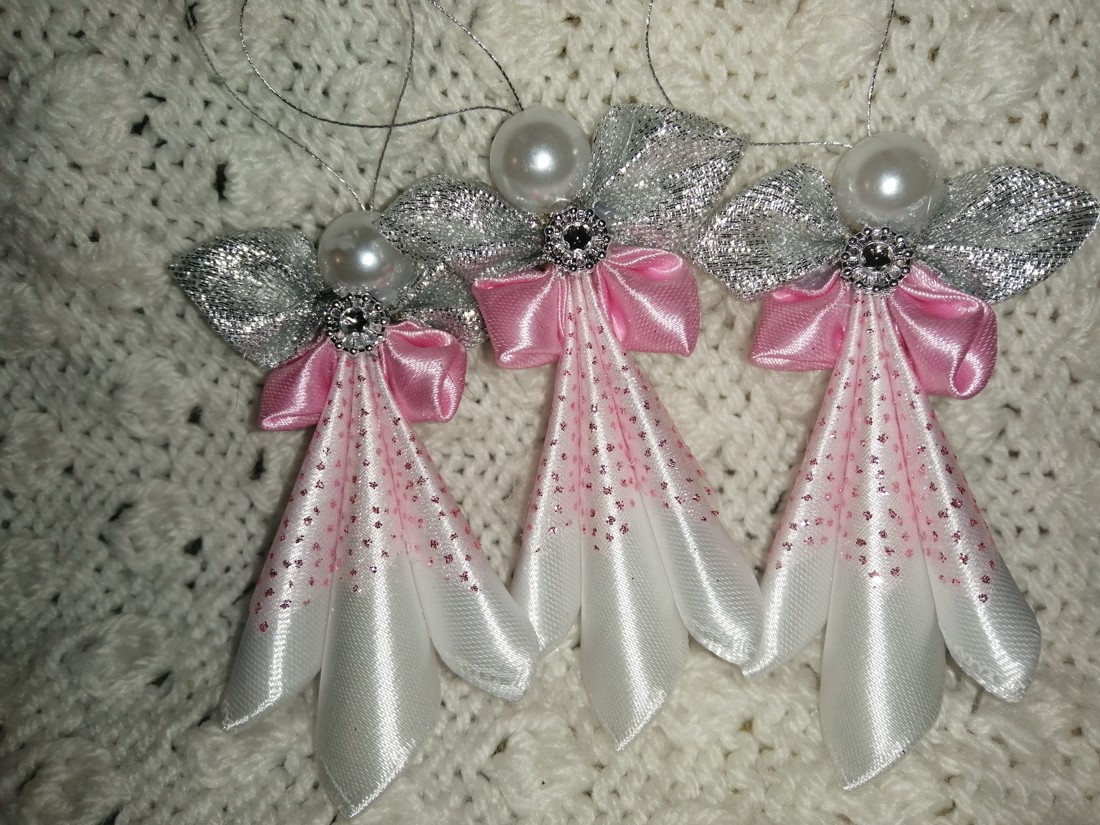 Înger cu fustă roz - - Artynos.ro Înger cu fustă roz - - Artynos.ro