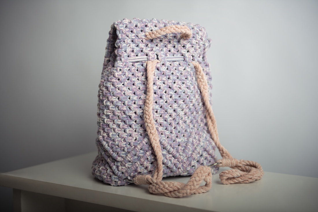 Molly - Rucsac - geantă și husă - rucsacuri - rucsac damă, rucsac bărbați - Artynos.ro Molly - Rucsac - geantă și husă - rucsacuri - rucsac damă, rucsac bărbați - Artynos.ro