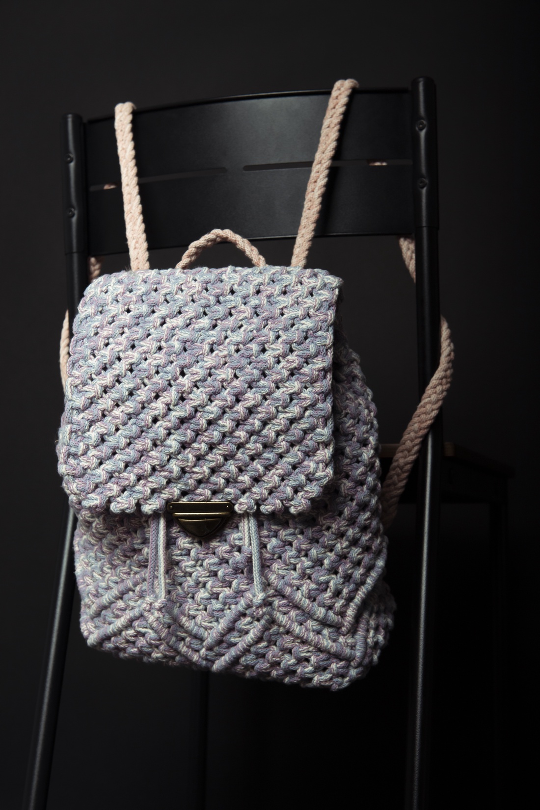 Molly - Rucsac - geantă și husă - rucsacuri - rucsac damă, rucsac bărbați - Artynos.ro Molly - Rucsac - geantă și husă - rucsacuri - rucsac damă, rucsac bărbați - Artynos.ro