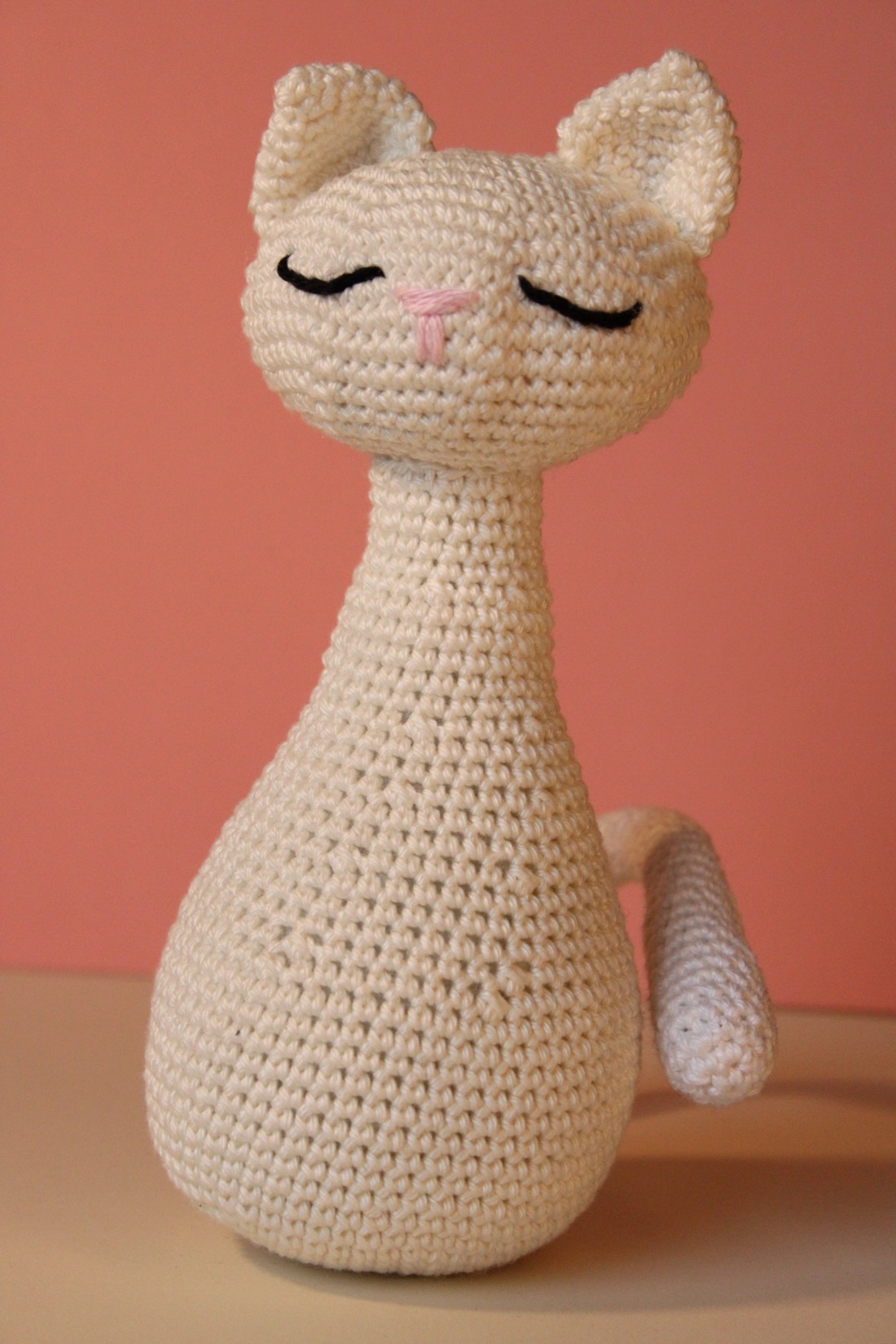 Cica -  - Artynos.ro