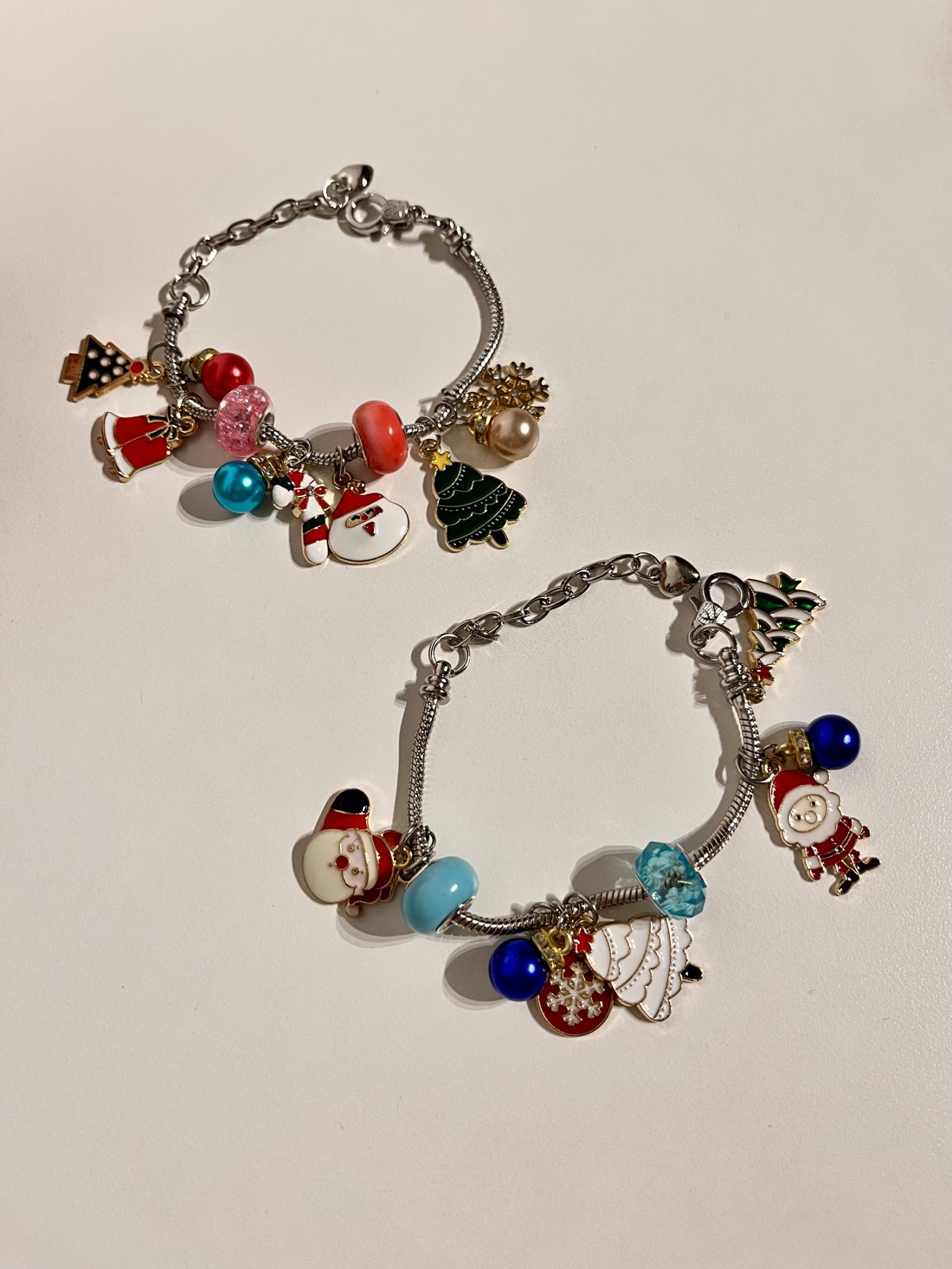 Calendar de Advent al brățărilor cu farmec - crăciun - decorațiuni de advent - calendar de advent - Artynos.ro