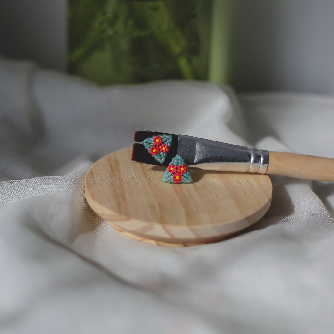 Cercei tinta / stud colorati - bijuterii - cercei - cercei din mărgele - Artynos.ro