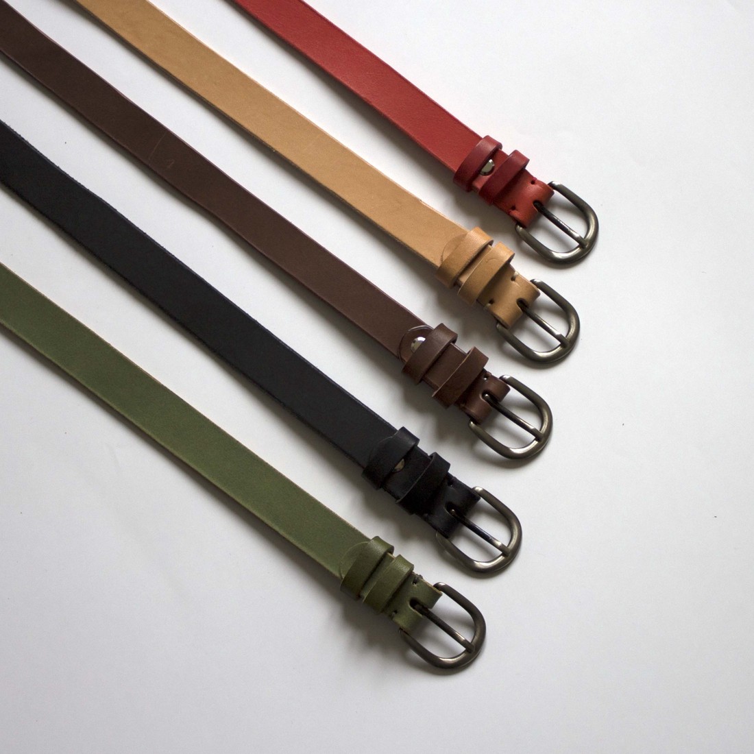 curea din piele naturală pentru femei � 25 mm / în 5 culori diferite -  - Artynos.ro