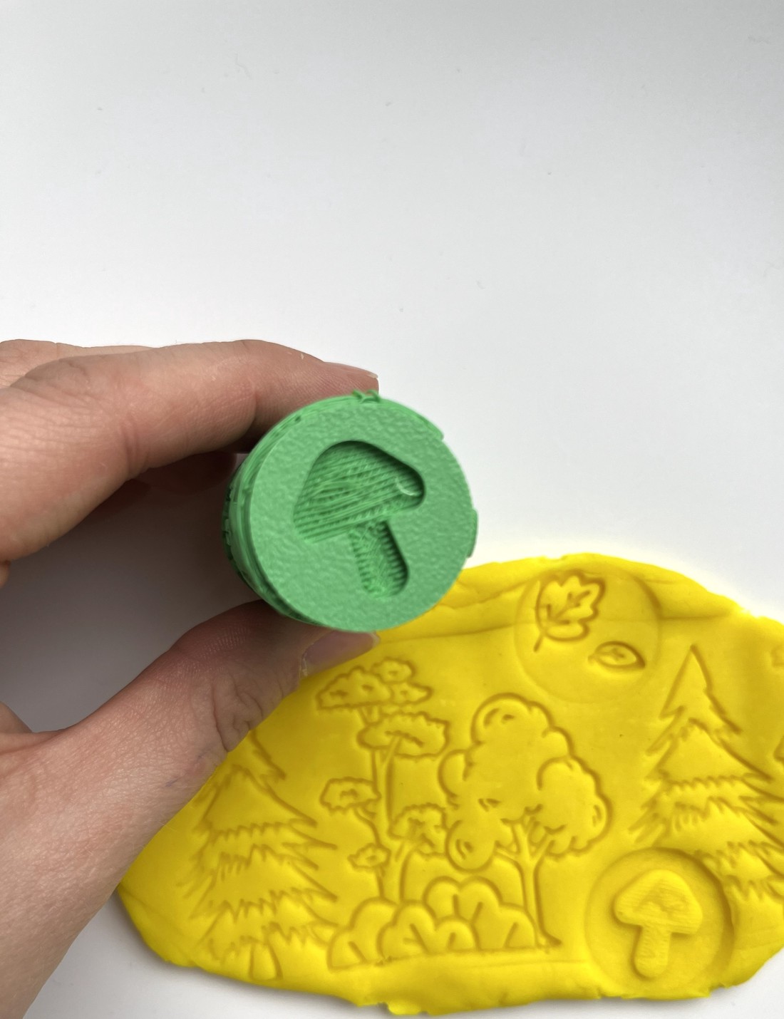 Rolă de modelare cu textură de pădure � Forest Texture Roller � Pentru modelarea plastilinei și a produselor de patiserie � Imprimată 3D -  - Artynos.ro