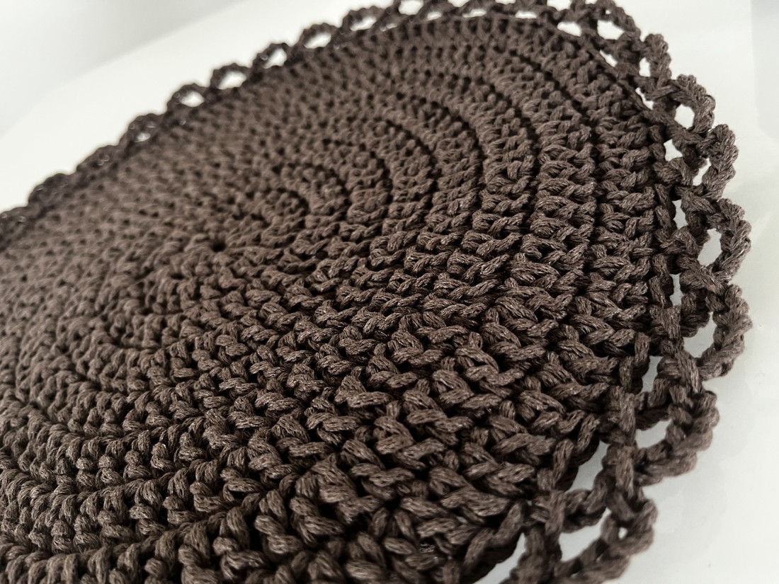 Set de masă croșetat - casă & stil de viață - accesorii pentru decorat casa - decorațiuni de masă și decorațiuni pentru rafturi  - fețe de masă croșetate - Artynos.ro