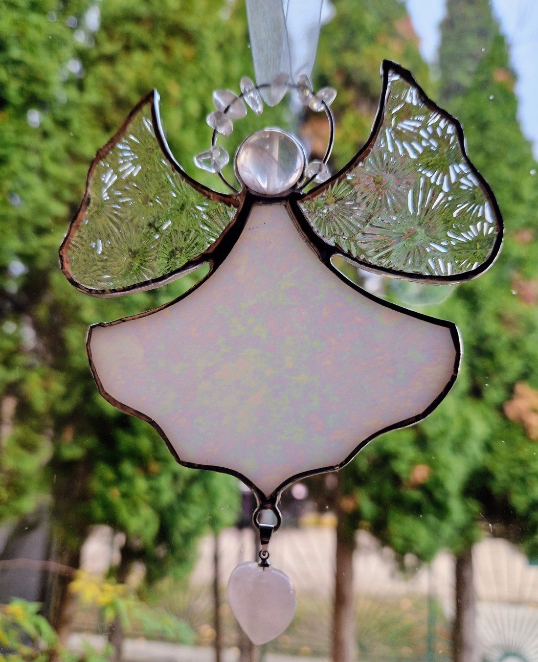 Înger de cristal în culoare opalescentă - crăciun - cadouri de moș crăciun - cadouri de moș crăciun - Artynos.ro