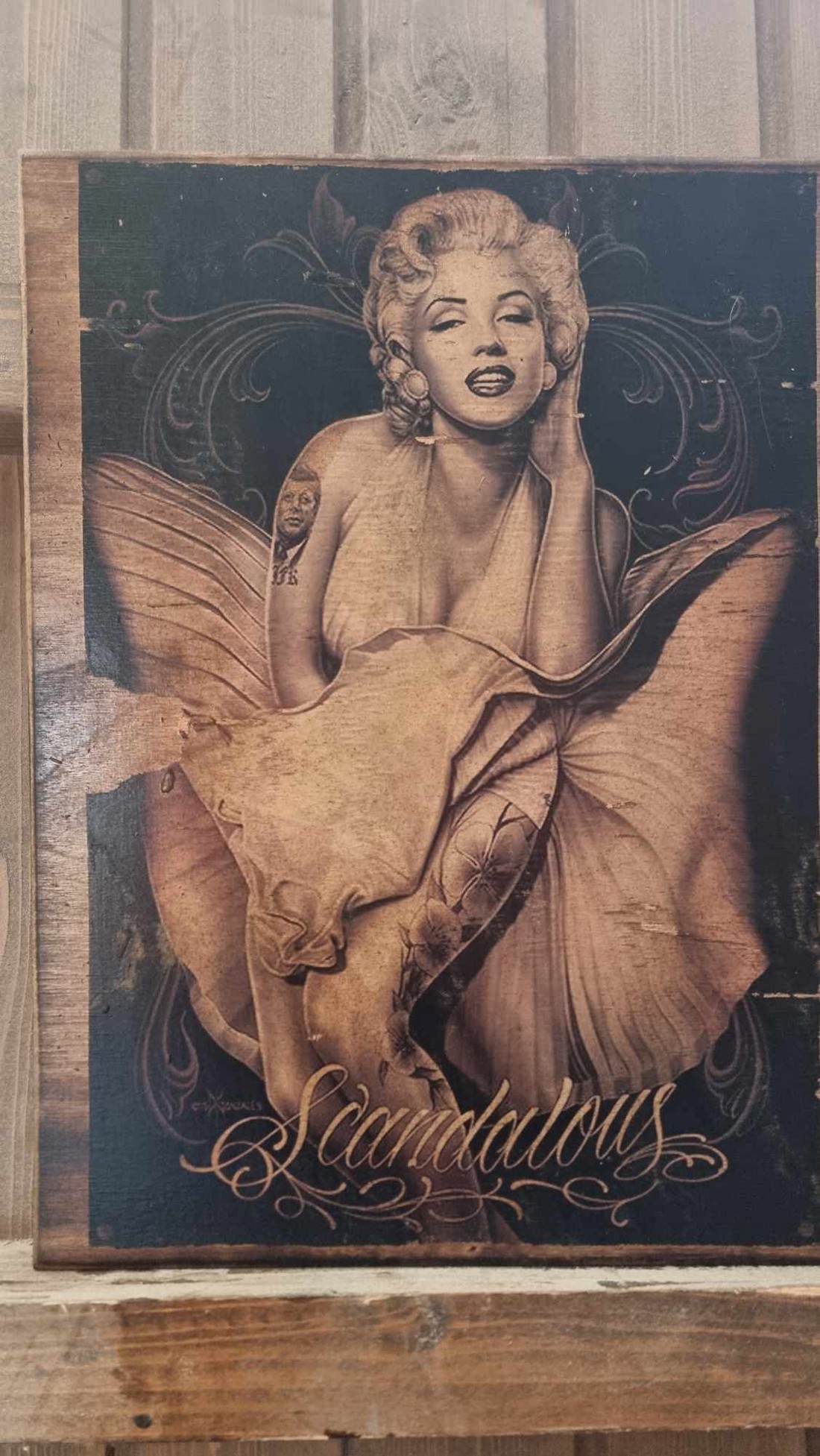 Marilyn Monroe poza din lemn - casă & stil de viață - accesorii pentru decorat casa - picturi murale - artă de perete din lemn - Artynos.ro