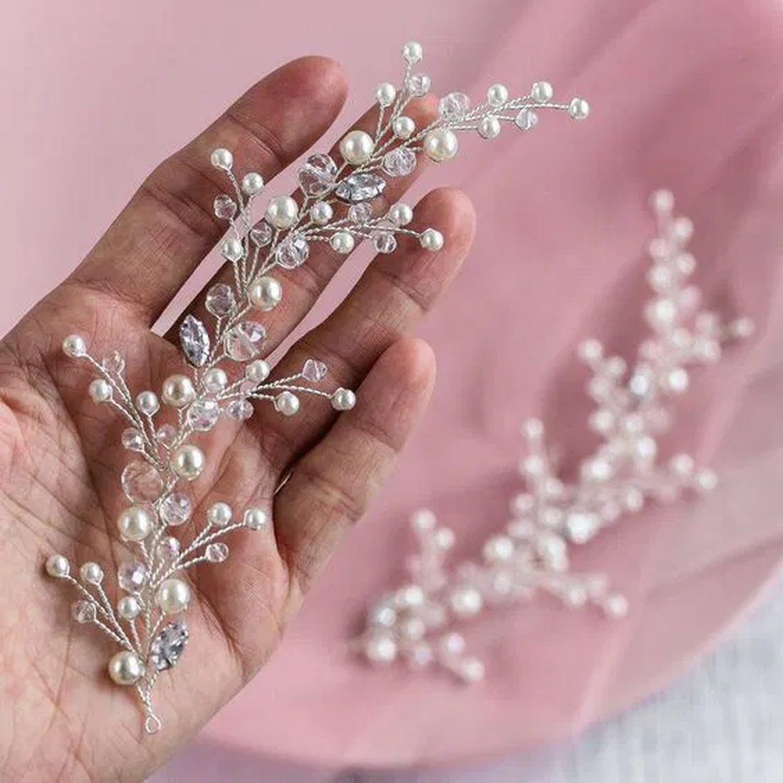 Accesoriu par mireasa, compus din doua crengute - accesorii nuntă - ornamente de păr de nuntă - ornamente de păr mireasă - Artynos.ro Accesoriu par mireasa, compus din doua crengute - accesorii nuntă - ornamente de păr de nuntă - ornamente de păr mireasă - Artynos.ro