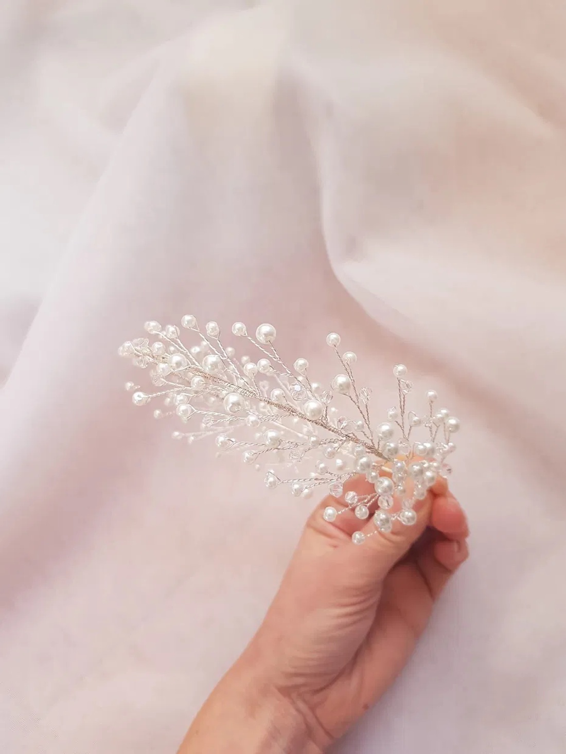 Cezara - Coronita mireasa - accesorii nuntă - ornamente de păr de nuntă - ornamente de păr mireasă - Artynos.ro Cezara - Coronita mireasa - accesorii nuntă - ornamente de păr de nuntă - ornamente de păr mireasă - Artynos.ro