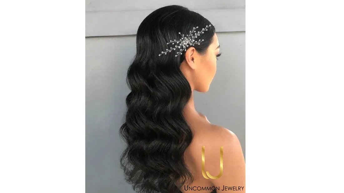 Pieptan mireasa cu cristale - accesorii nuntă - ornamente de păr de nuntă - accesorii păr nuntă - Artynos.ro Pieptan mireasa cu cristale - accesorii nuntă - ornamente de păr de nuntă - accesorii păr nuntă - Artynos.ro