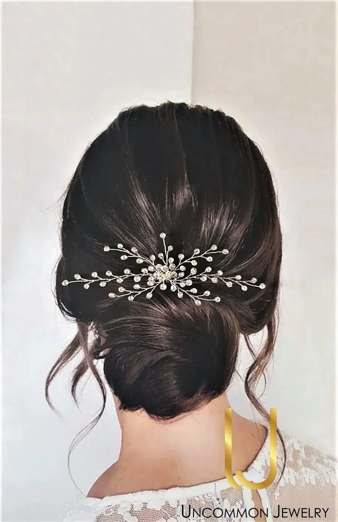 Pieptan mireasa cu cristale - accesorii nuntă - ornamente de păr de nuntă - accesorii păr nuntă - Artynos.ro Pieptan mireasa cu cristale - accesorii nuntă - ornamente de păr de nuntă - accesorii păr nuntă - Artynos.ro