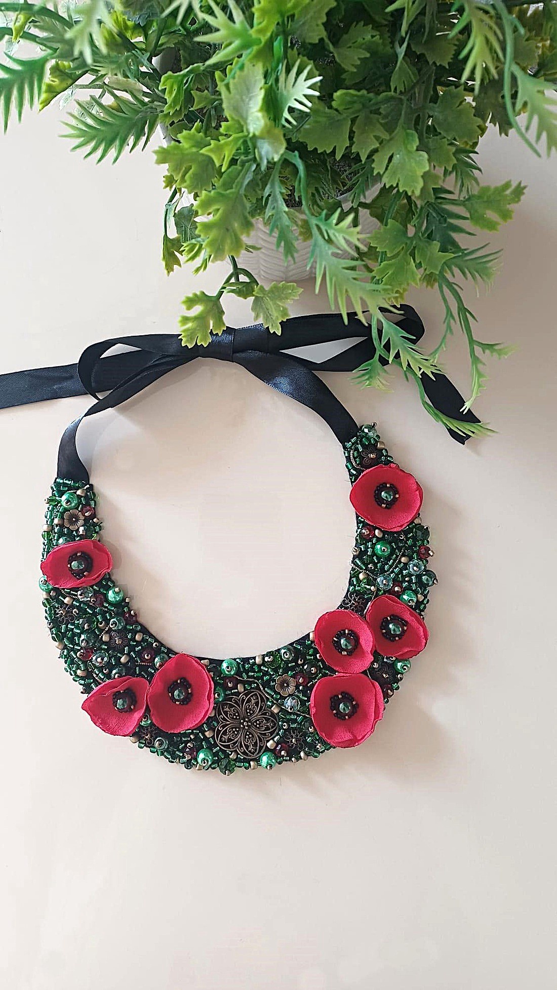 Colier statement floral - bijuterii - coliere - coliere din mărgele - Artynos.ro