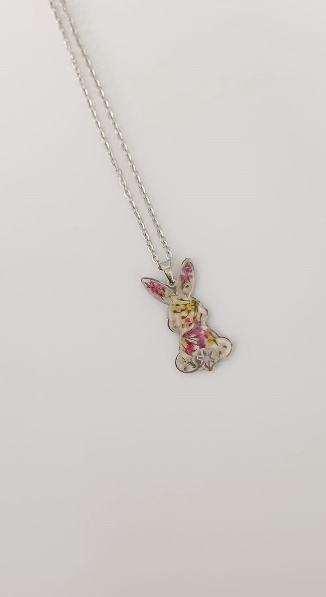 Colier cu pandantiv iepuras - bijuterii - coliere - coliere cu pandative - Artynos.ro