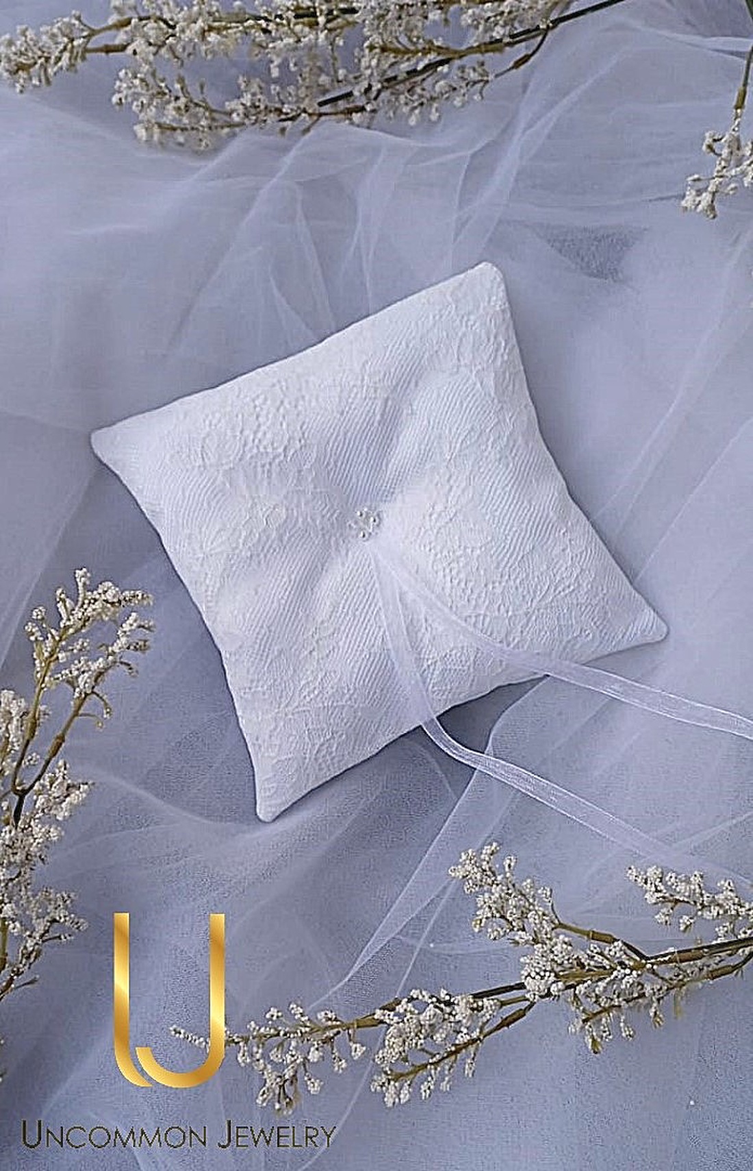 Pernuta pentru verighete - accesorii nuntă - accesorii de nuntă - suport verighete și perne pentru inele - Artynos.ro