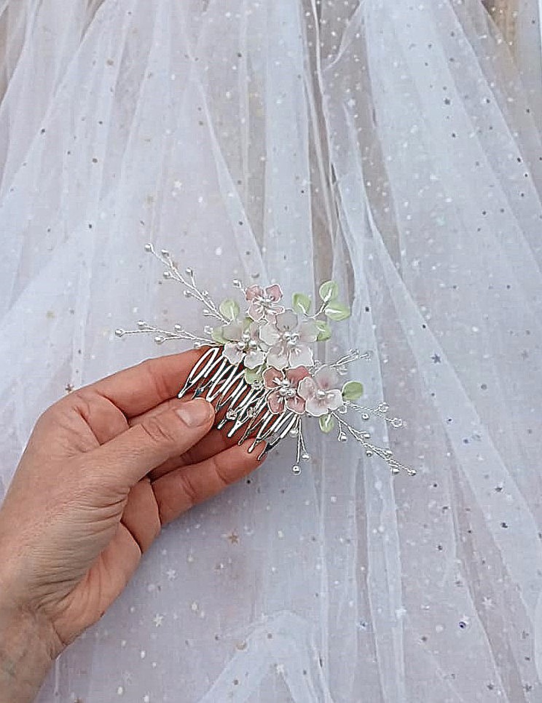 Pieptan mireasa floral - accesorii nuntă - ornamente de păr de nuntă - accesorii păr nuntă - Artynos.ro