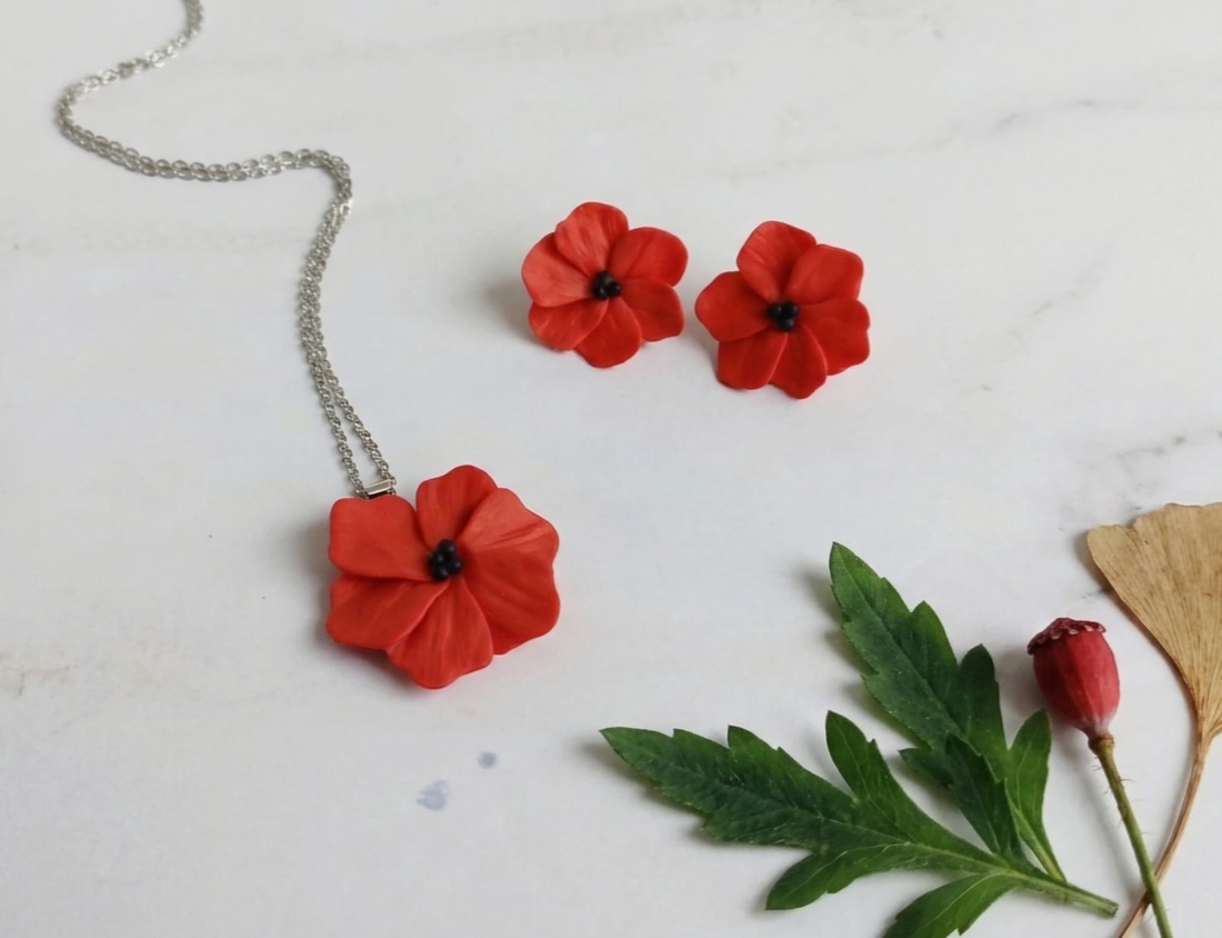 Set floral, compus din colier si cercei - bijuterii - seturi de bijuterii - Artynos.ro