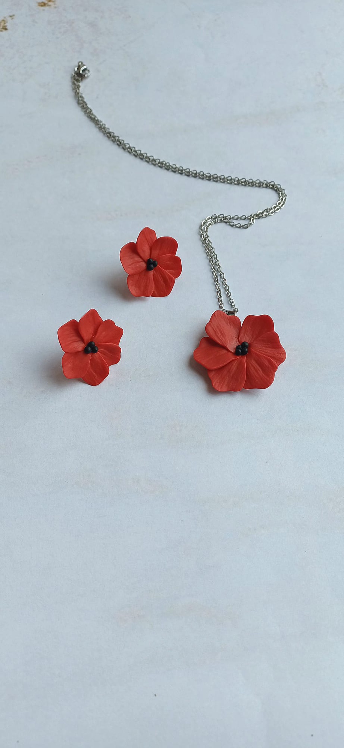 Set floral, compus din colier si cercei - bijuterii - seturi de bijuterii - Artynos.ro