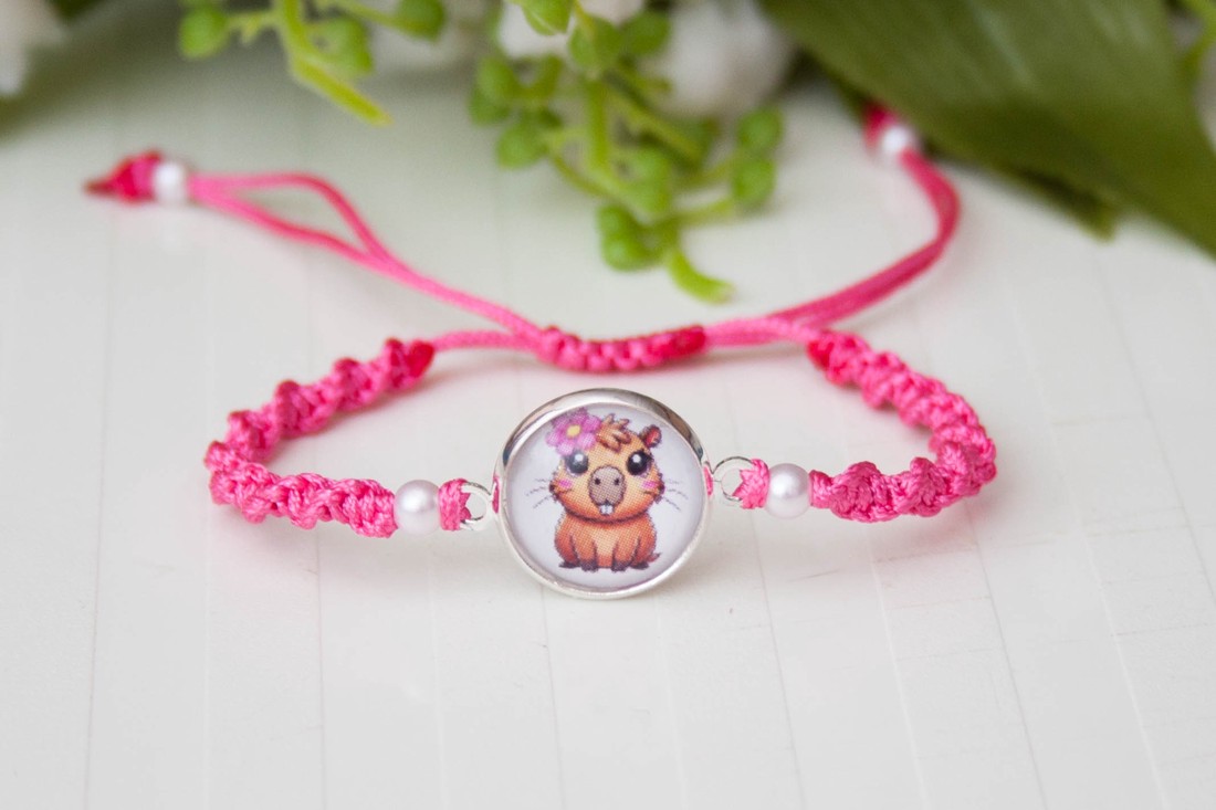 Brățară macramé împletită pentru copii - Capibara pink twist - bijuterii - brățări - brățară împletită, brățară din fire - Artynos.ro