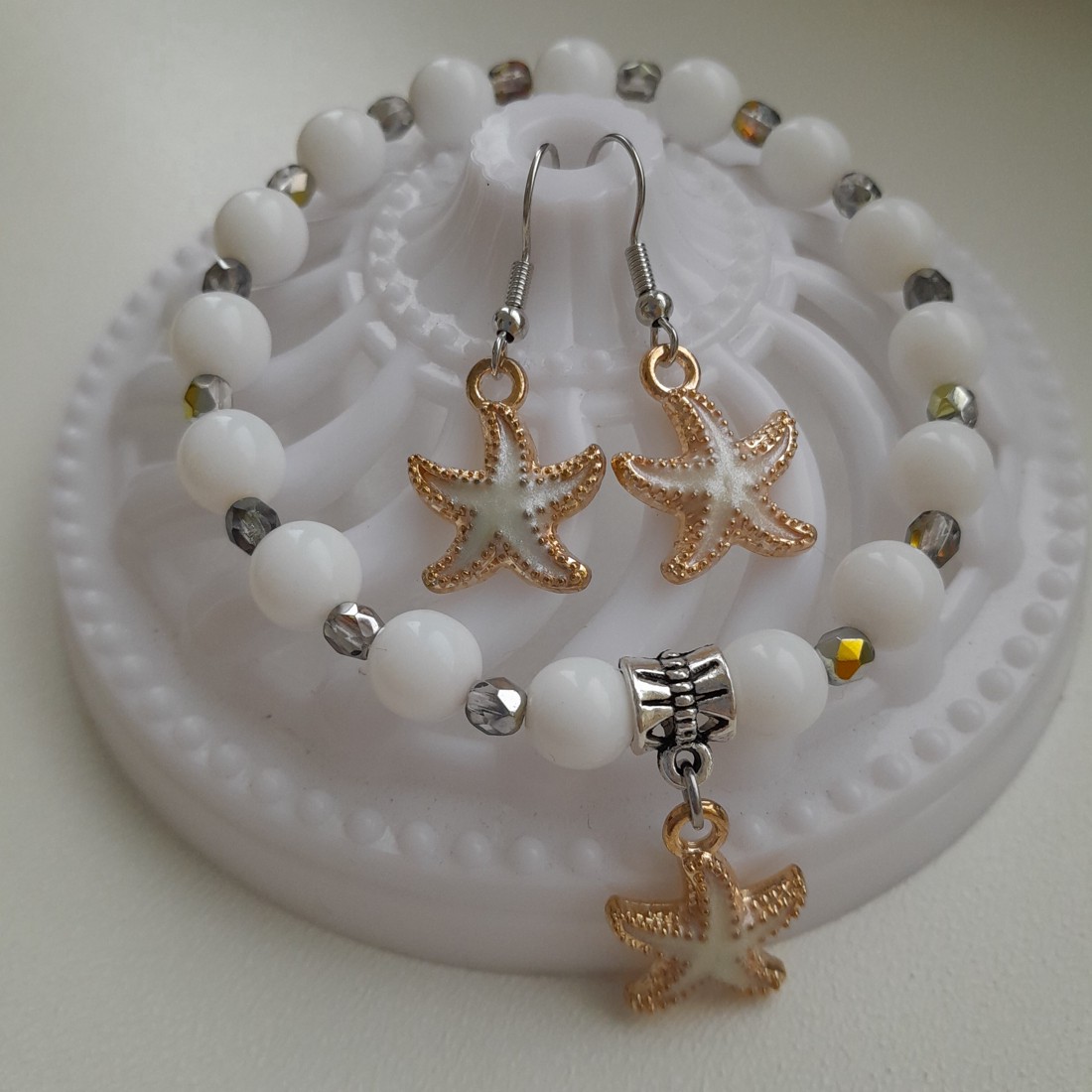 Set de bijuterii cu stea de mare - brățară, cercei - - Artynos.ro Set de bijuterii cu stea de mare - brățară, cercei - - Artynos.ro